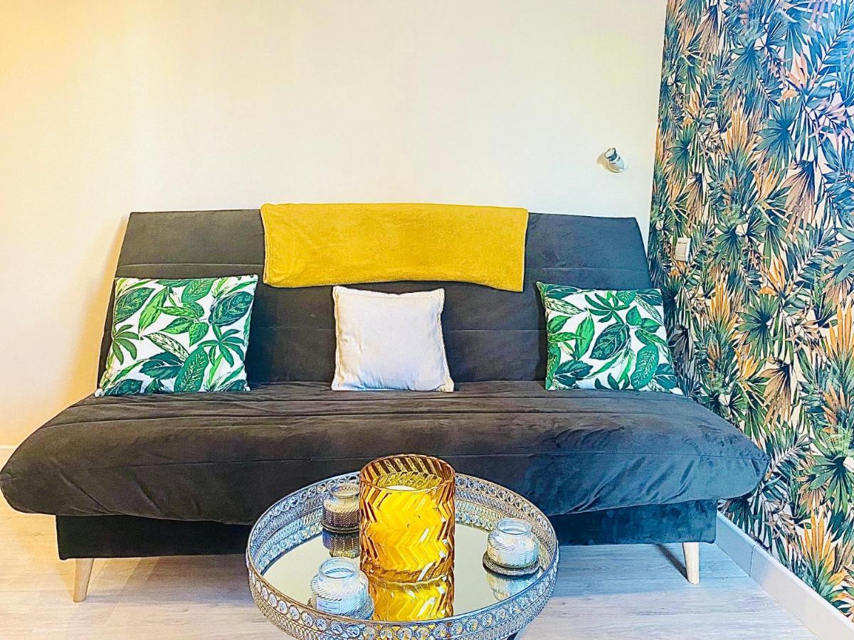 Appartement Proche Mer Avec Piscine Et Parking Флёри Экстерьер фото