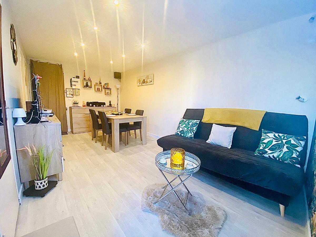 Appartement Proche Mer Avec Piscine Et Parking Флёри Экстерьер фото