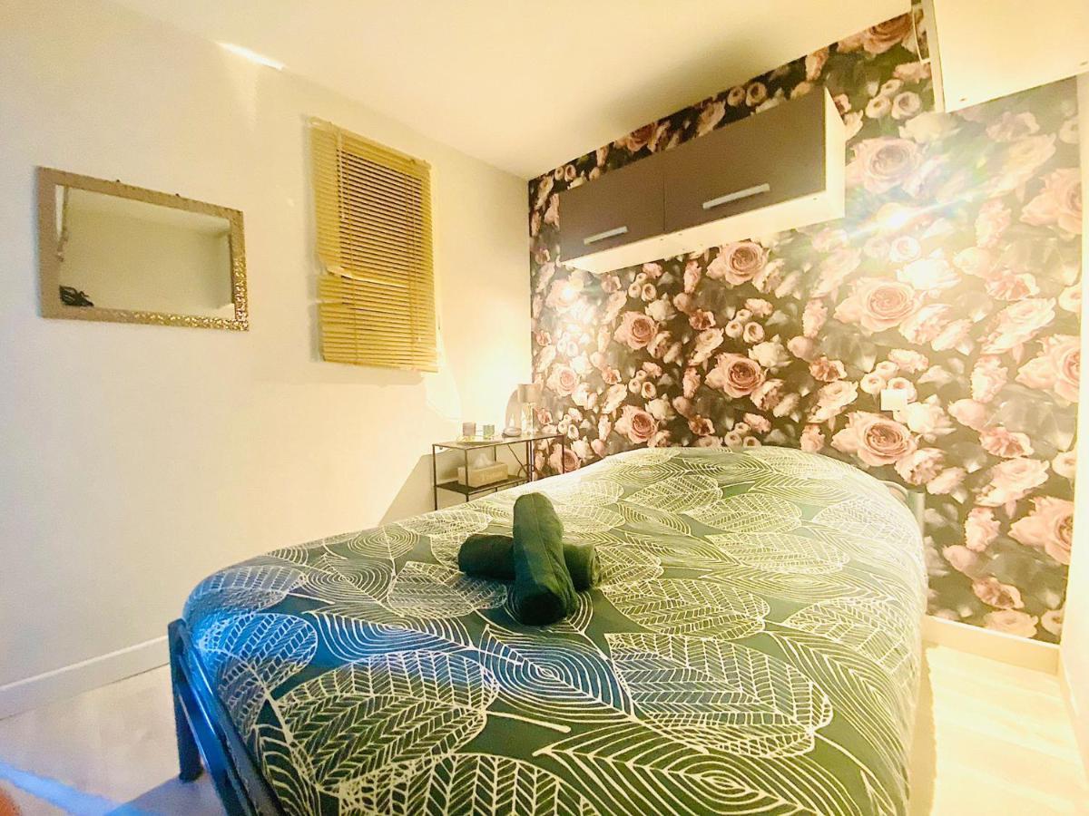 Appartement Proche Mer Avec Piscine Et Parking Флёри Экстерьер фото