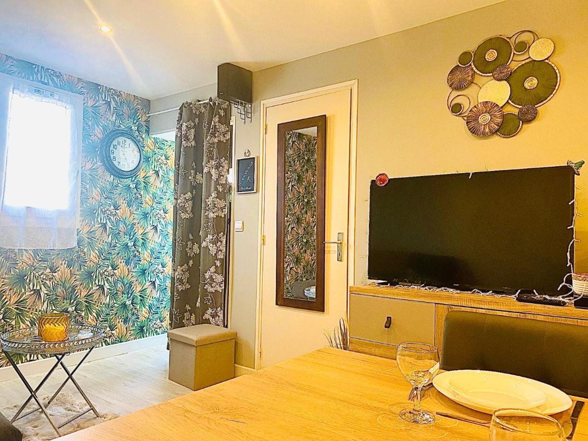 Appartement Proche Mer Avec Piscine Et Parking Флёри Экстерьер фото